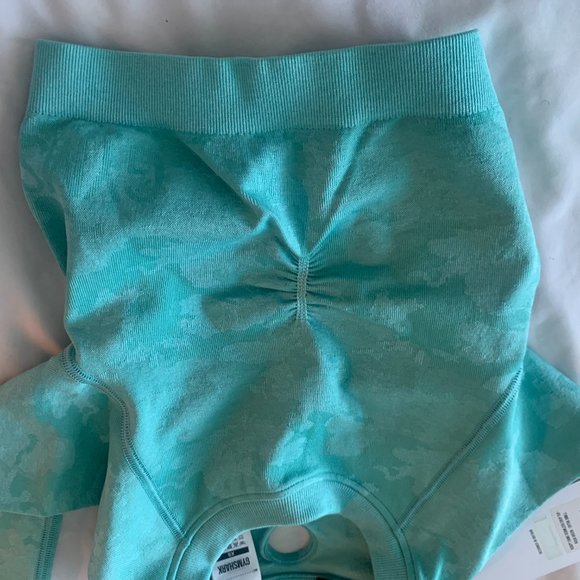 ADAPT CAMO SEAMLESS LONG SLEEVE CROP TOP - XS - Picture 7 of 9